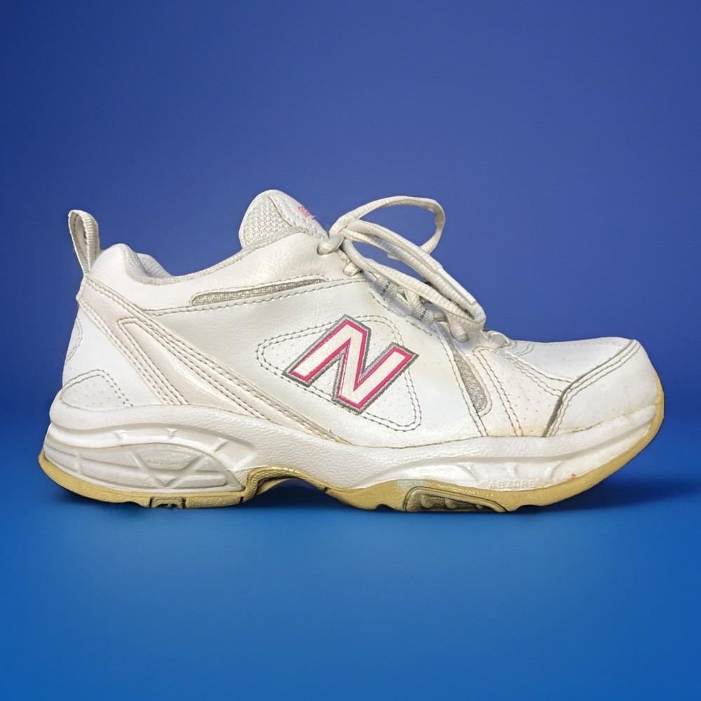 New Balance 608v3 Shoes Womens Size 7 D White Pink Cross Training
